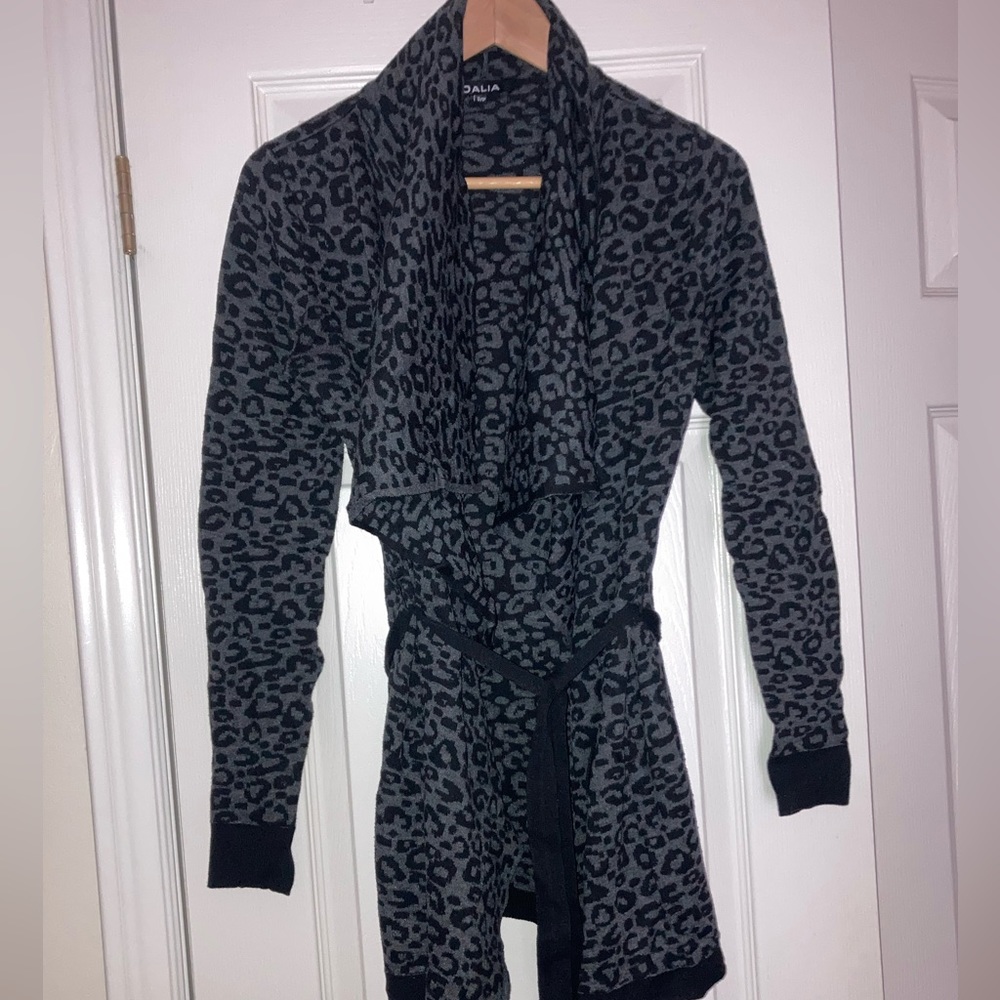 Dalia black and grey leopard knit open cardigan with tie belt.